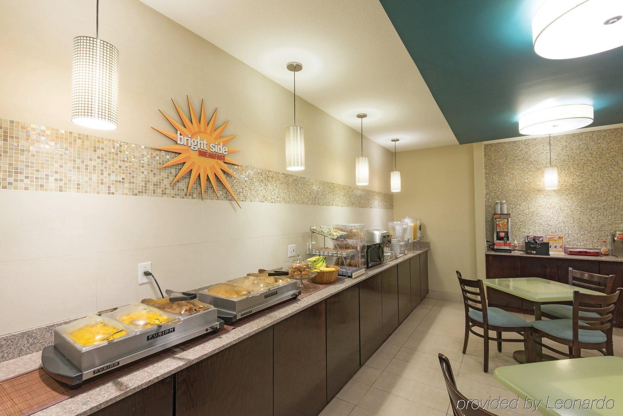 La Quinta By Wyndham Henderson-Northeast Denver Bagian luar foto